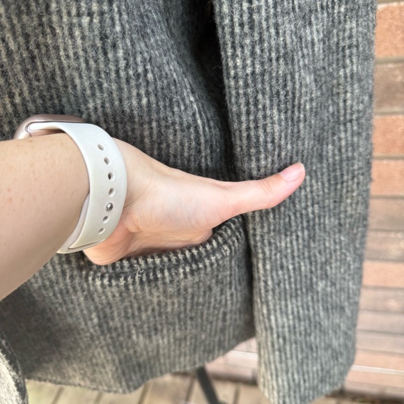 !it jeans Women's Gray Striped Wool Blazer Size 11 - Picture 3 of 8